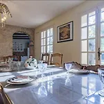 La Bastide De Nîmes