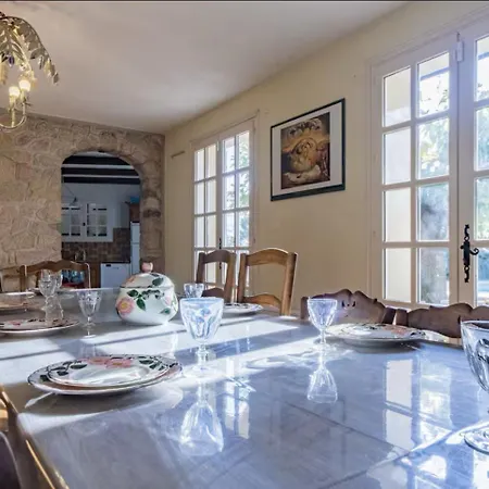 La Bastide De La 님